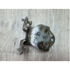  Петля двери к  Mitsubishi  Lancer,  1994