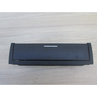  Бардачок к  BMW  3 E46,  1998