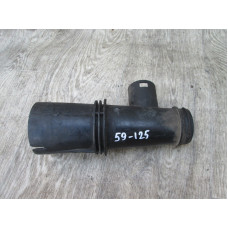  Патрубок воздушного фильтра к  Renault  Laguna,  1996