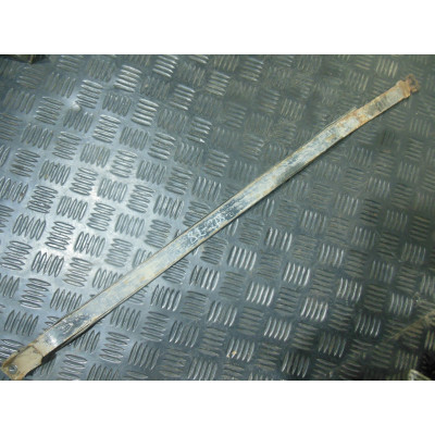  Крепление топливного бака к  Rover  416,  1997