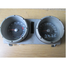  Щиток приборов (приборная панель) к  Volkswagen  Polo,  1997