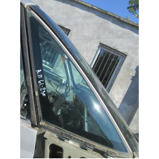  Стекло кузовное боковое правое к  Renault  Espace,  2005