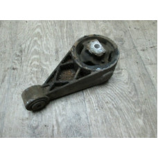  Кронштейн КПП к  Daewoo  Nubira,  1998