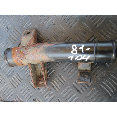  Патрубок впускного коллектора к  Mitsubishi  Galant,  1998