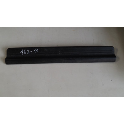  Накладка на порог к  Nissan  Sunny,  1993