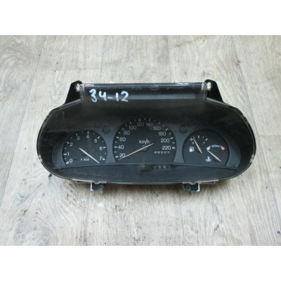  Щиток приборов (приборная панель) к  Ford  Escort,  1998