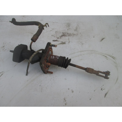  Цилиндр тормозной главный к  Audi  100,  1985