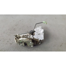  Замок двери передней правой к  Nissan  Primera,  1997