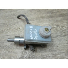  Цилиндр тормозной главный к  Opel  Omega,  1998