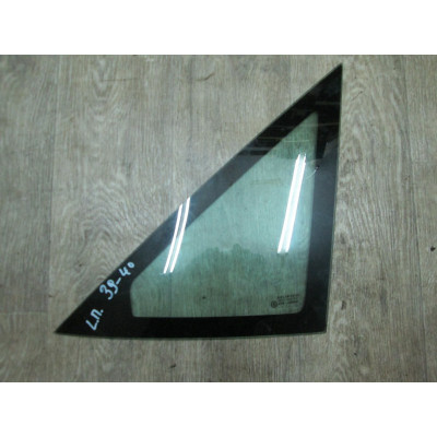  Стекло кузовное боковое левое к  Citroen  Evasion,  2000