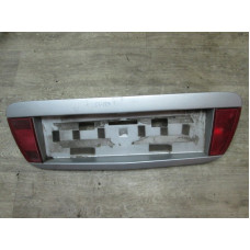  молдинг крышки багажника к  Nissan  Primera,  2002