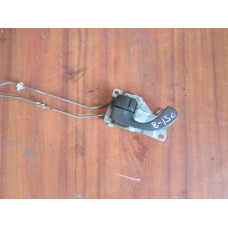 Ручка внутренняя передняя левая к  Mitsubishi  Galant,  1995