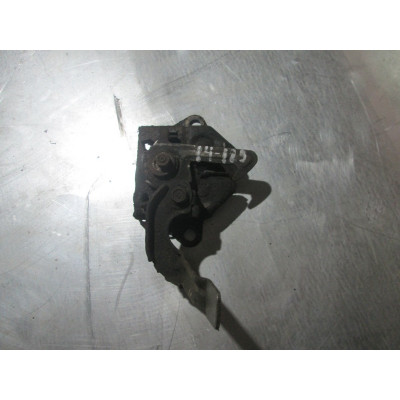  Замок капота к  Mazda  323,  1997