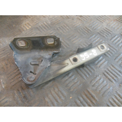  Петля капота правая к  Fiat  Punto,  2001