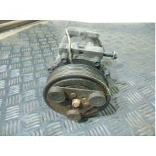  Компрессор кондиционера к  Renault  Laguna,  1998