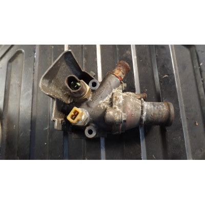  Корпус термостата к  Renault  Megane,  1998