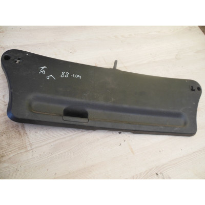  Обшивка крышки багажника к  Renault  Megane,  1997