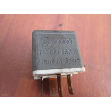  Реле (прочие) к  Ford  Galaxy,  1998