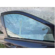  Стекло двери передней правой к  Mercedes  C W203,  2002