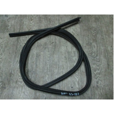  Уплотнитель багажника к  Rover  416,  1998