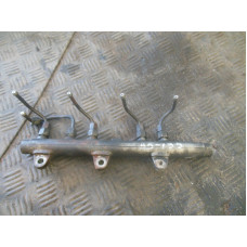  Топливная рампа к  Fiat  Punto,  2001