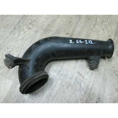  Патрубок воздушного фильтра к  BMW  7 E38,  1999