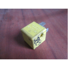  Реле (прочие) к  Mercedes  C W202,  1998