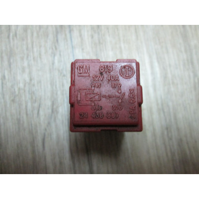  Реле (прочие) к  Opel  Corsa,  2009