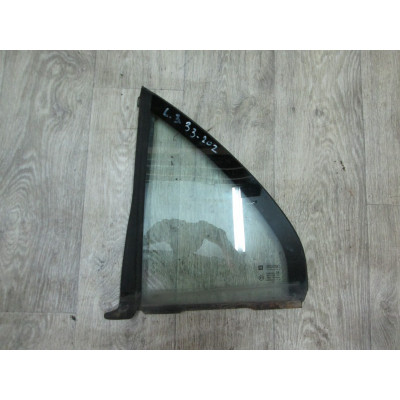  Стекло двери задней левой к  Opel  Omega,  1996