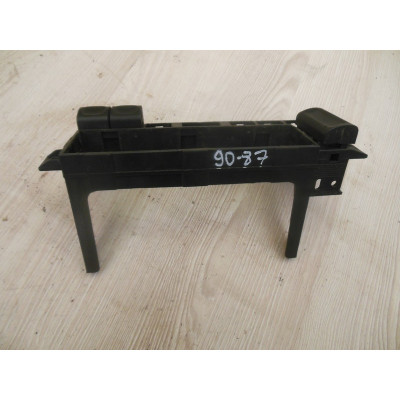  Рамка под магнитолу к  Opel  Vectra,  1998