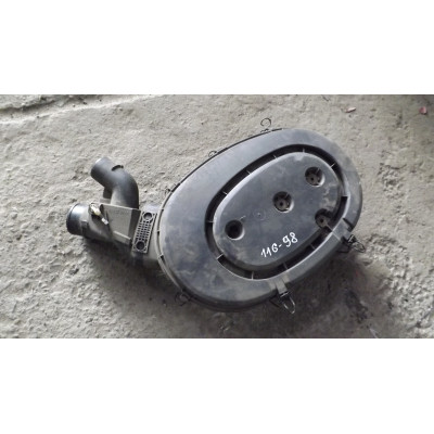  Корпус воздушного фильтра к  Renault  Megane,  1998