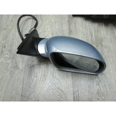  Зеркало наружное правое к  Volkswagen  Passat,  1997