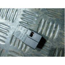  Реле (прочие) к  Nissan  Primera,  2001