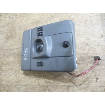  Фонарь салона (плафон) к  Renault  Safrane,  1997