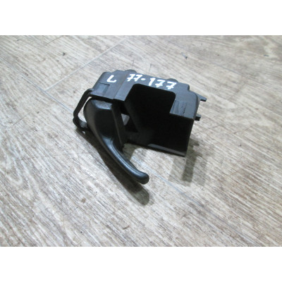  Ручка внутренняя передняя левая к  Volkswagen  Golf,  1996