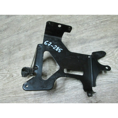  Кронштейн салона к  Porsche  Cayenne,  2008