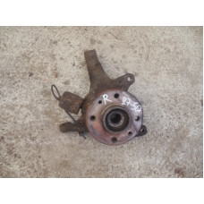  Кулак поворотный правый к  Renault  Laguna,  1999