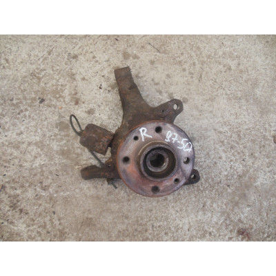  Кулак поворотный правый к  Renault  Laguna,  1999