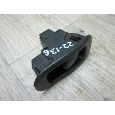  Кнопка стеклоподъемника к  Mitsubishi  Lancer,  1994