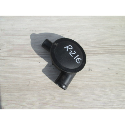  Клапан вентиляции картерных газов к  Audi  A4,  1997