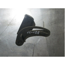  Кронштейн генератора к  Mazda  323,  1997