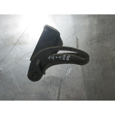  Кронштейн генератора к  Mazda  323,  1997