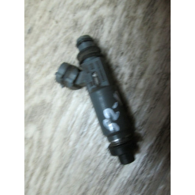  Форсунка к  Mazda  323,  1999