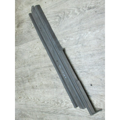  Накладка на порог к  Skoda  Favorit,  1995