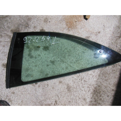 Стекло кузовное боковое левое к  Citroen  Xsara,  1998