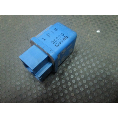  Реле (прочие) к  Nissan  Primera,  1993