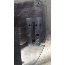  Кожух рулевой колонки к  Mitsubishi  Colt,  1998