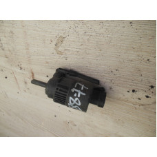  Насос (моторчик) омывателя стекла к  Renault  Megane,  1997