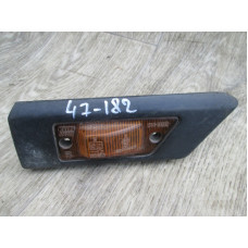  Повторитель передний правый к  Mazda  323,  1994