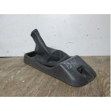  Консоль салона (кулисная часть) к  Fiat  Punto,  1998